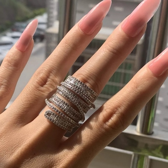 Luxury 925 Sterling Silver Shinning Princess Ring - Picture 4 of 15